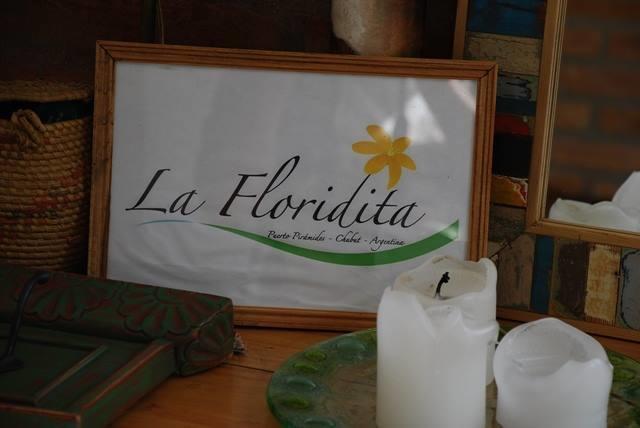 La Floridita Puerto Pirámides Exteriör bild